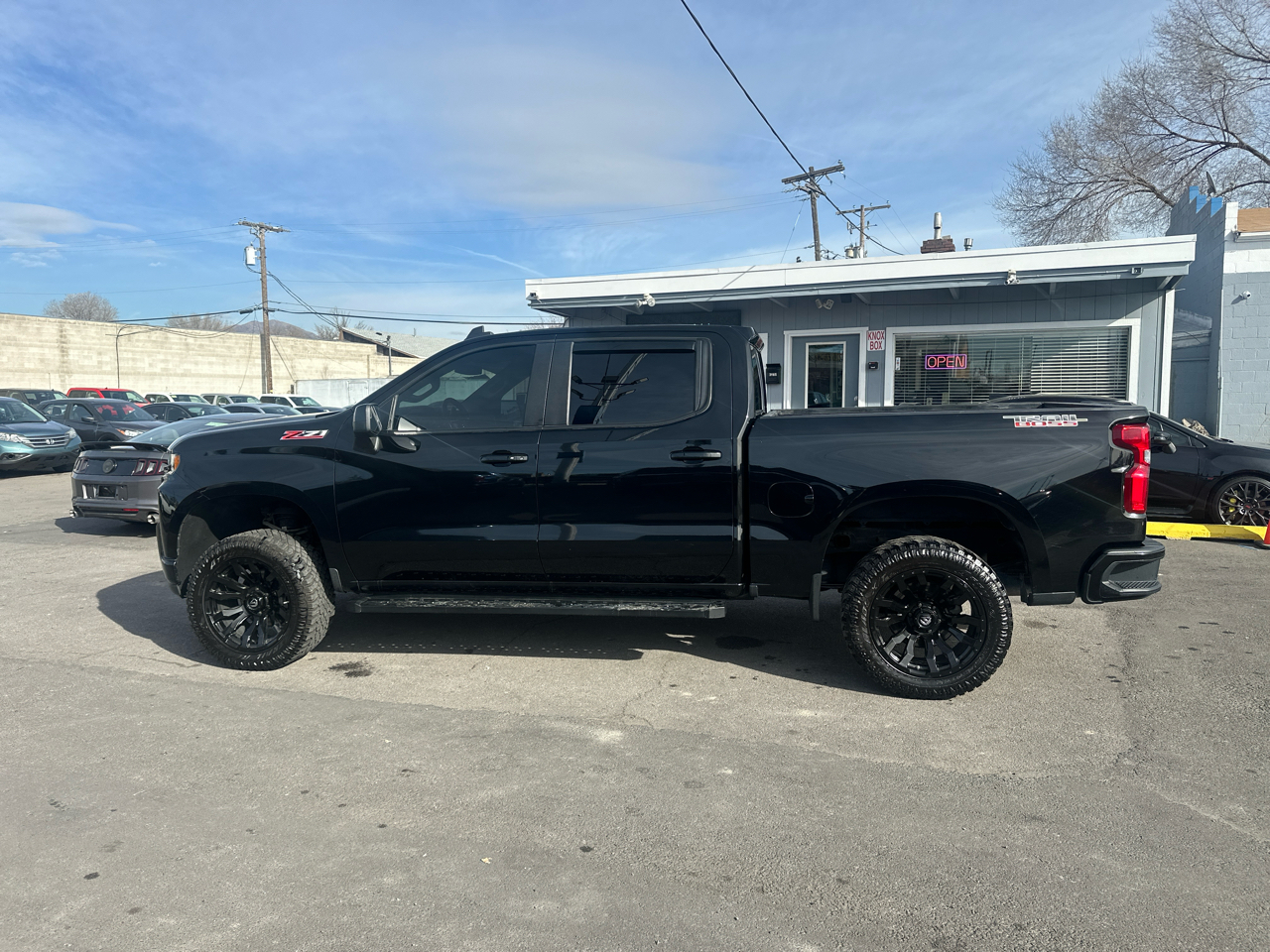 Chevrolet Silverado 1500 4WD Crew Cab 147" LT Trail Boss 2021