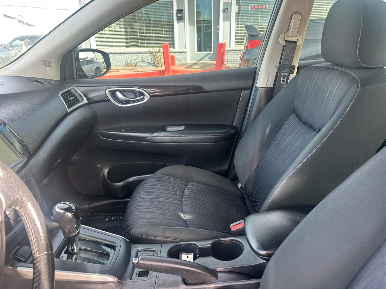 Nissan Sentra SV CVT *Ltd Avail* 2019