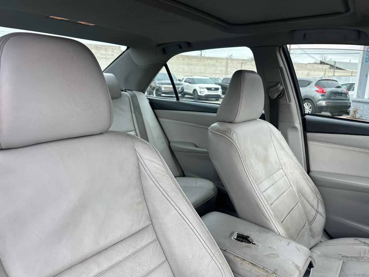 Toyota Camry 4dr Sdn V6 Auto XLE (Natl) 2016