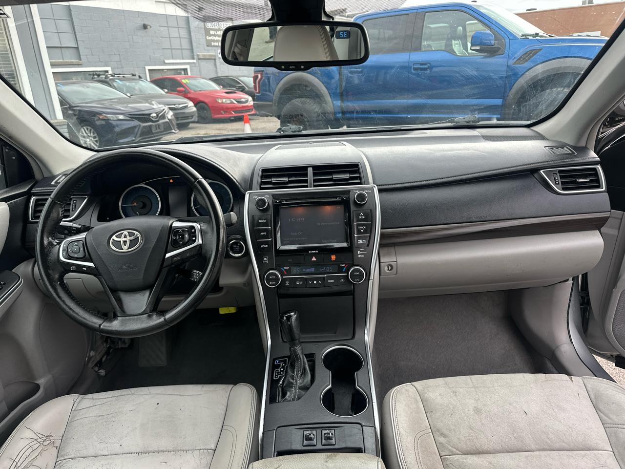 Toyota Camry 4dr Sdn V6 Auto XLE (Natl) 2016