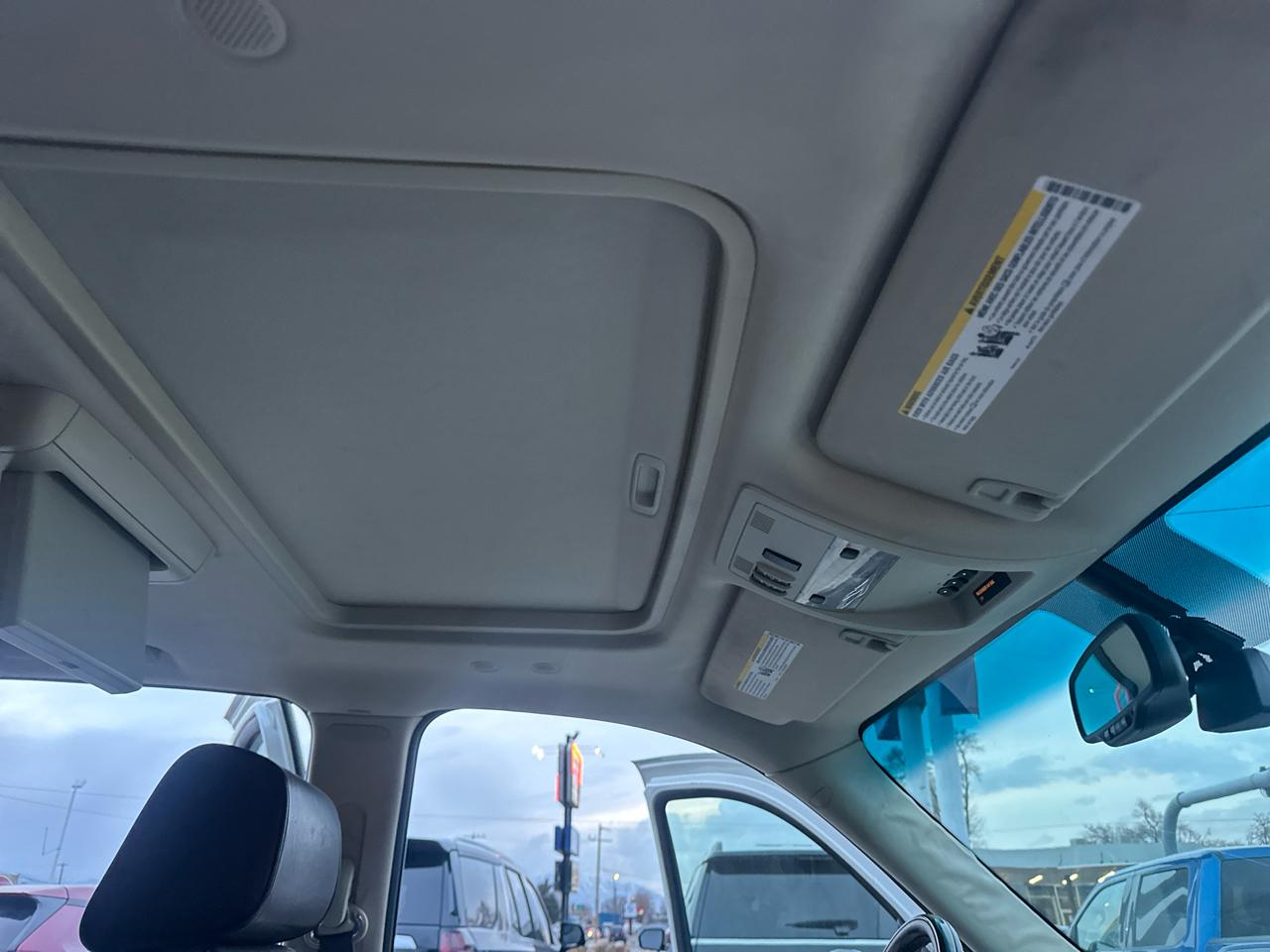 Cadillac Escalade ESV AWD 4dr Platinum 2014