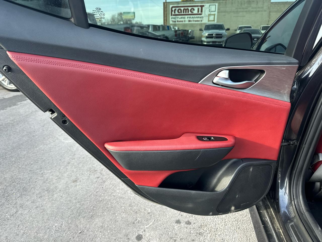 Kia Stinger GT1 AWD 2022