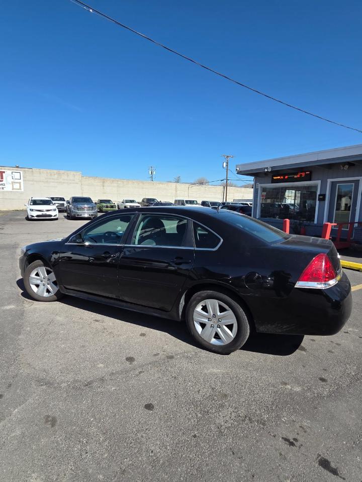 Chevrolet Impala 4dr Sdn LS Fleet 2011