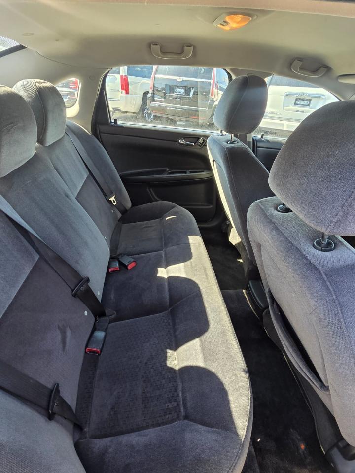 Chevrolet Impala 4dr Sdn LS Fleet 2011