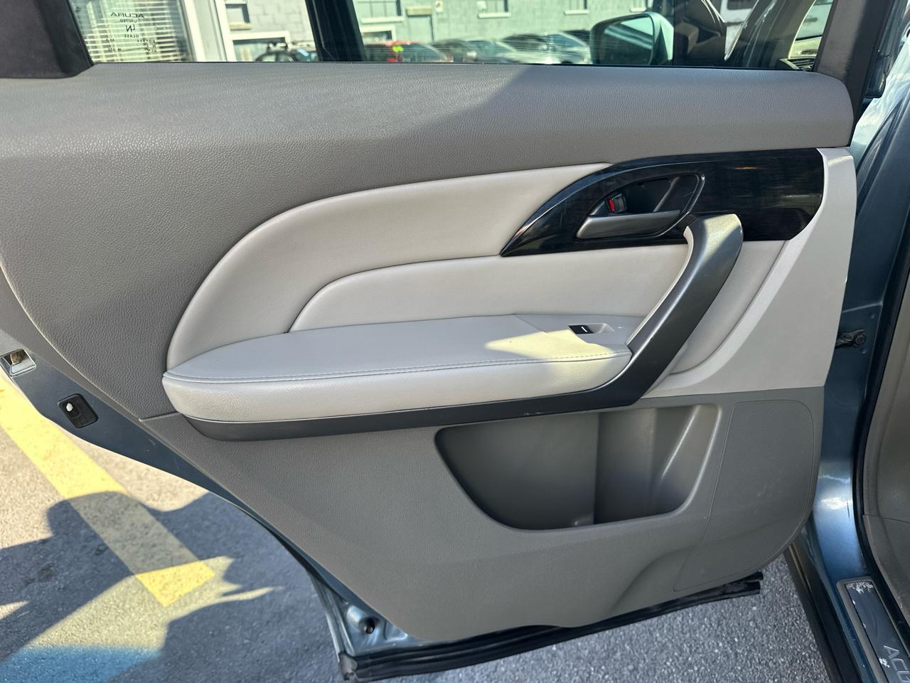 Acura MDX 4WD 4dr Tech/Entertainment Pkg 2007