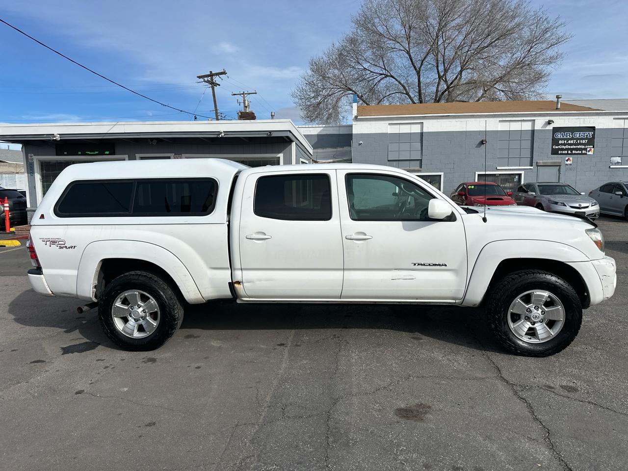 Toyota Tacoma 4WD Double LB V6 AT (Natl) 2010