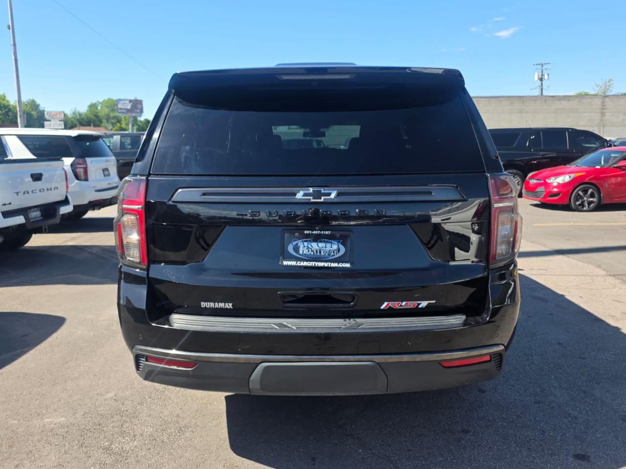 Chevrolet Suburban 4WD 4dr RST 2021