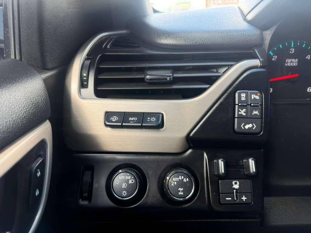 GMC Yukon XL 4WD 4dr Denali 2018