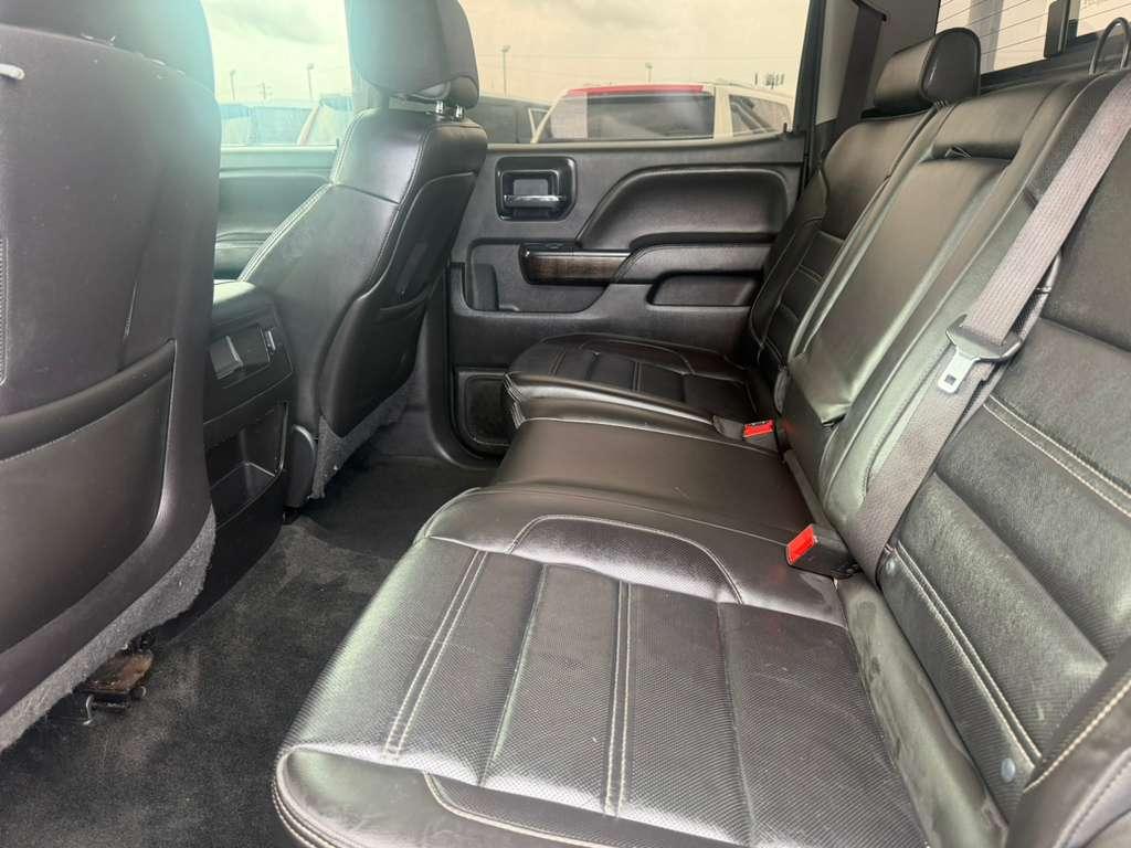 GMC Sierra 1500 4WD Crew Cab 143.5" Denali 2014