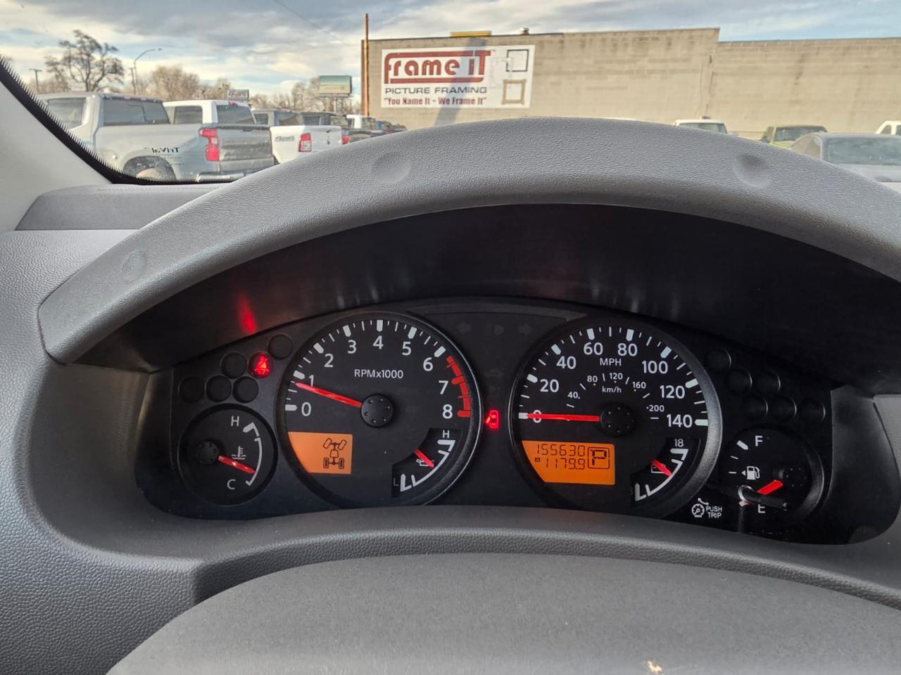 Nissan Frontier 4WD Crew Cab SWB Auto PRO-4X 2016