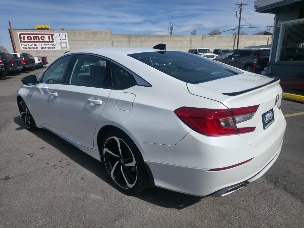 Honda Accord Sedan Sport 2.0T Auto 2022