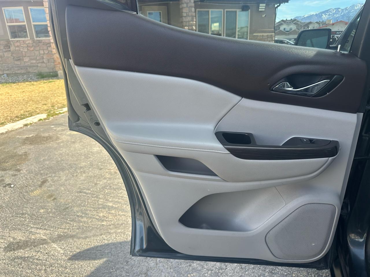 GMC Acadia AWD 4dr SLT w/SLT-1 2019