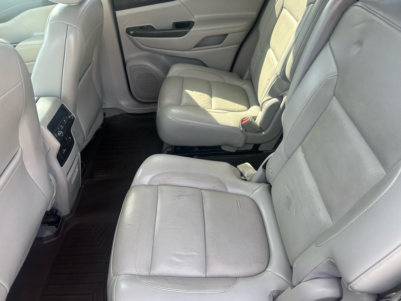 GMC Acadia AWD 4dr SLT w/SLT-1 2019