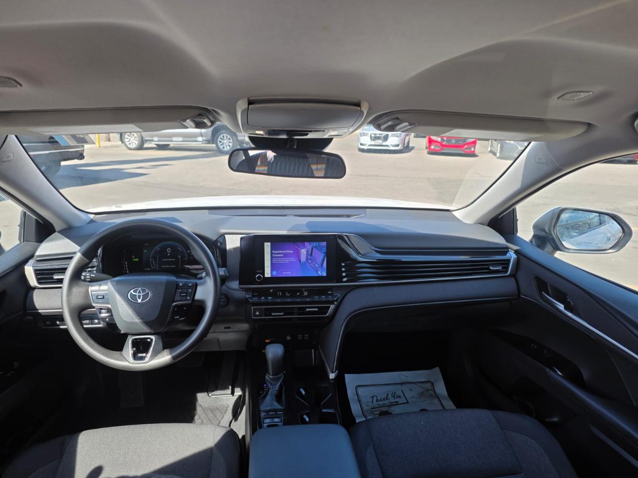 Toyota Camry XLE (Natl) 2025