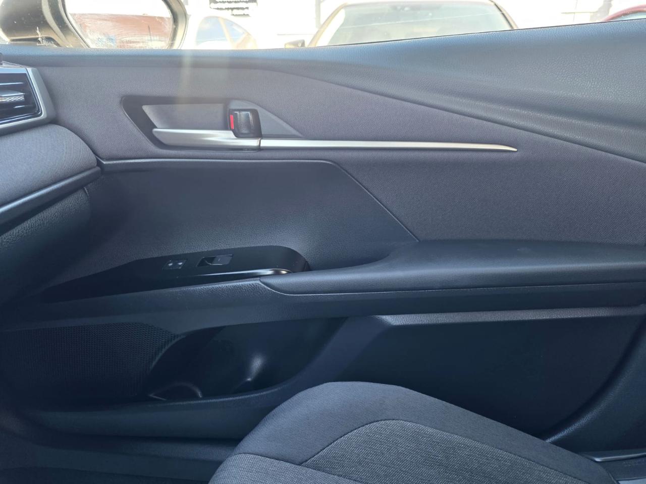 Toyota Camry XLE (Natl) 2025