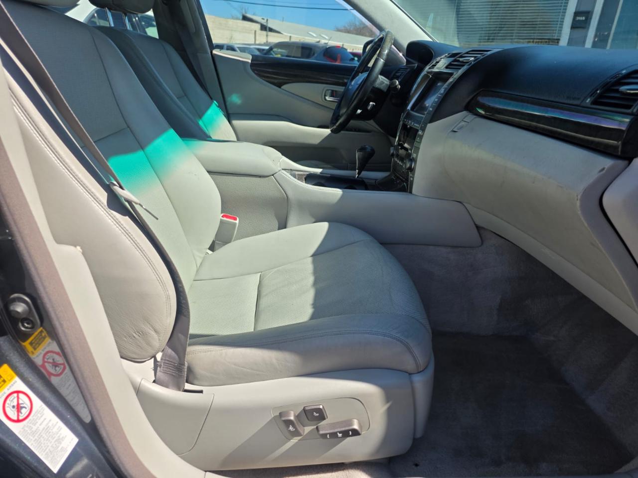 Lexus LS 460 4dr Sdn LWB 2007