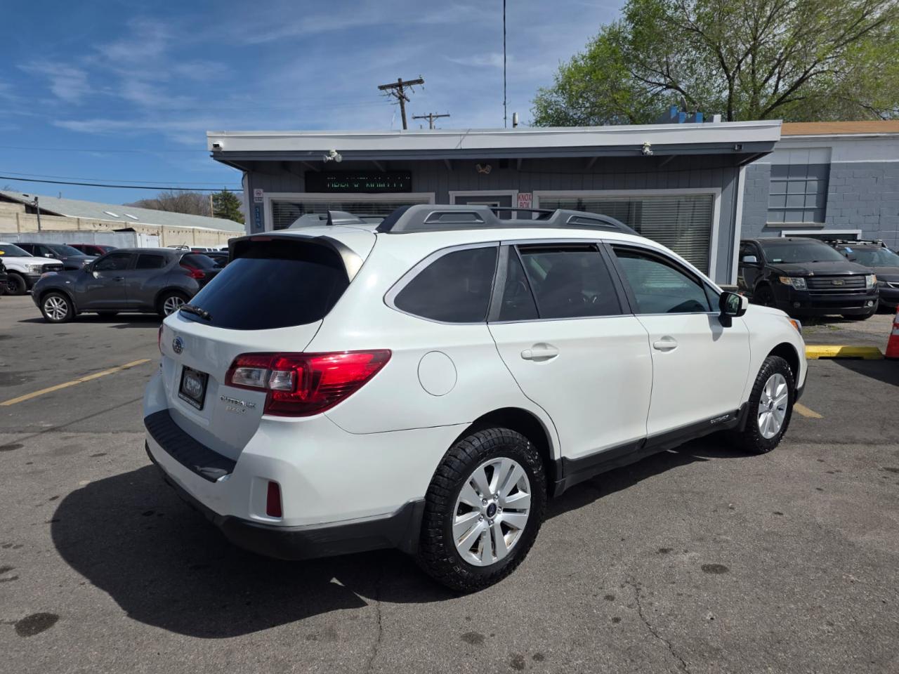 Subaru Outback 2.5i Premium 2017