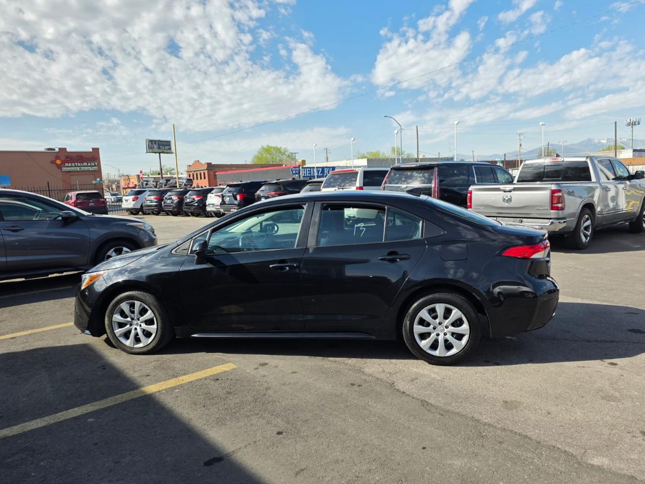 Toyota Corolla LE CVT (Natl) 2022