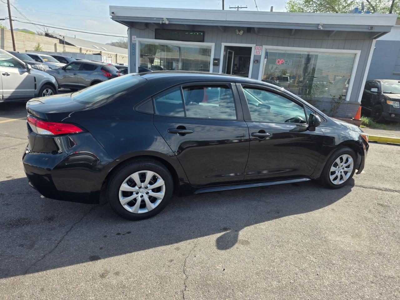 Toyota Corolla LE CVT (Natl) 2022