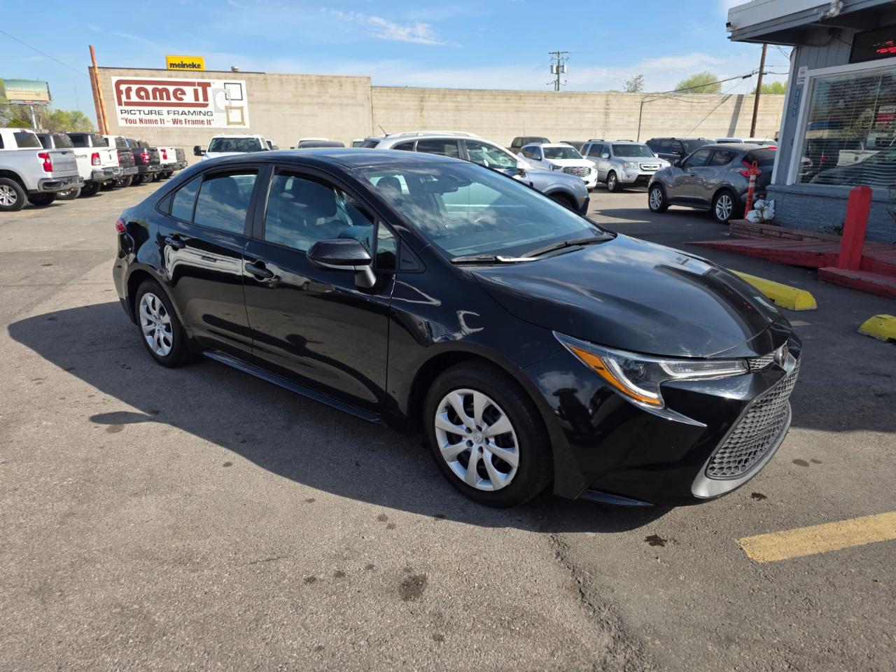 Toyota Corolla LE CVT (Natl) 2022