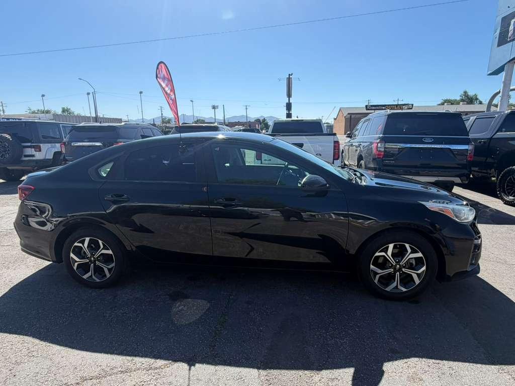 Kia Forte LXS IVT 2019