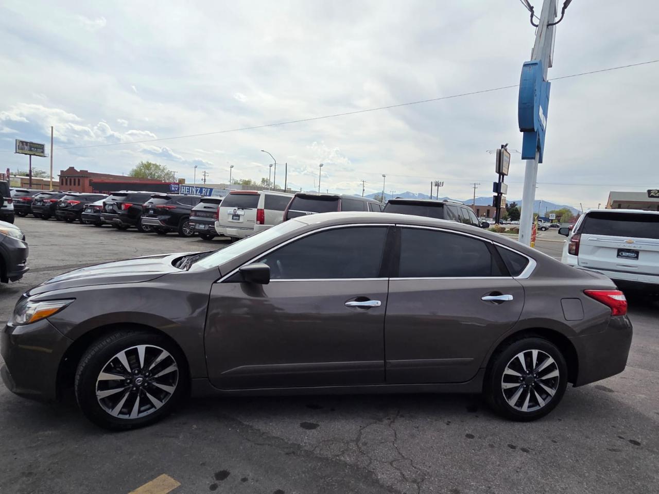 Nissan Altima 4dr Sdn I4 2.5 2016