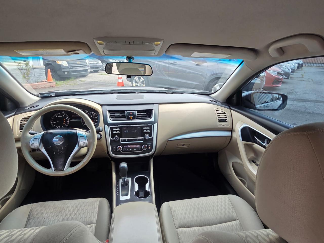 Nissan Altima 4dr Sdn I4 2.5 2016