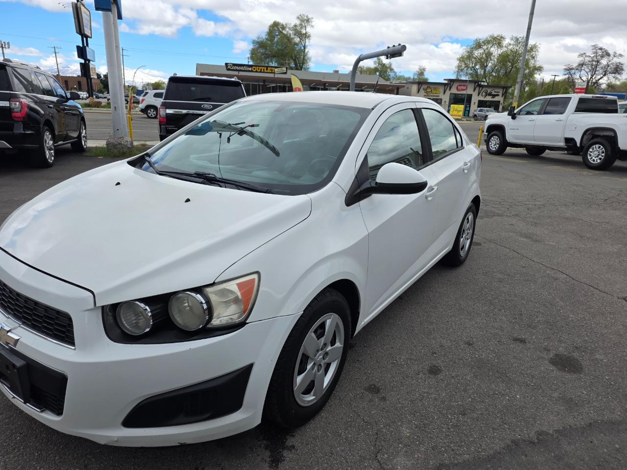 Chevrolet Sonic 4dr Sdn Auto LS 2014