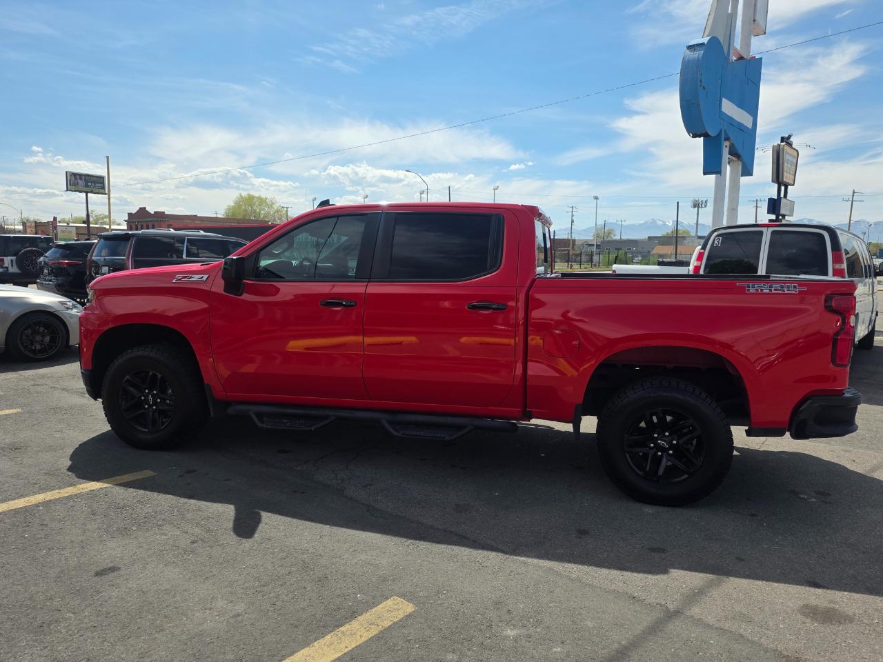 Chevrolet Silverado 1500 4WD Crew Cab 147" LT Trail Boss 2021