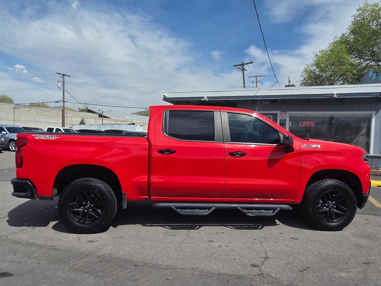 Chevrolet Silverado 1500 4WD Crew Cab 147" LT Trail Boss 2021