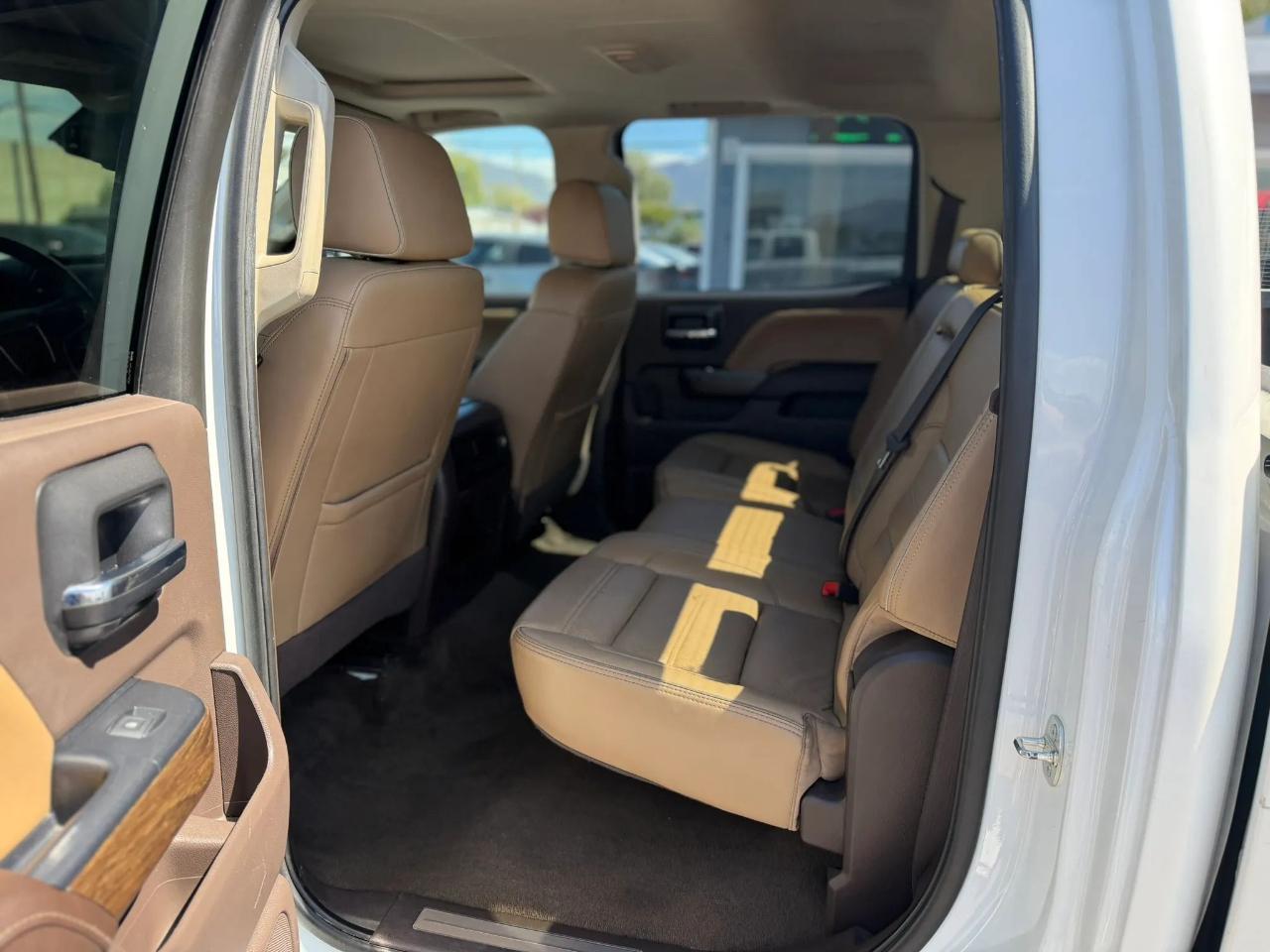 GMC Sierra 1500 4WD Crew Cab 153.0" Denali 2017