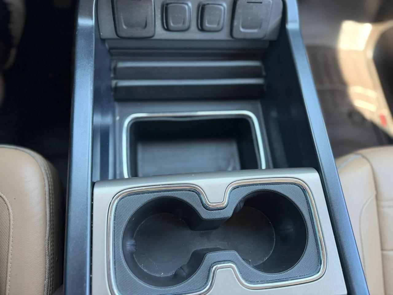 GMC Sierra 1500 4WD Crew Cab 153.0" Denali 2017