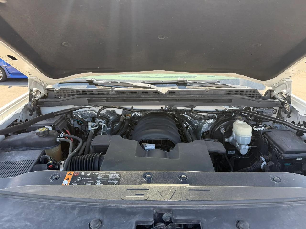 GMC Sierra 1500 4WD Crew Cab 153.0" Denali 2017