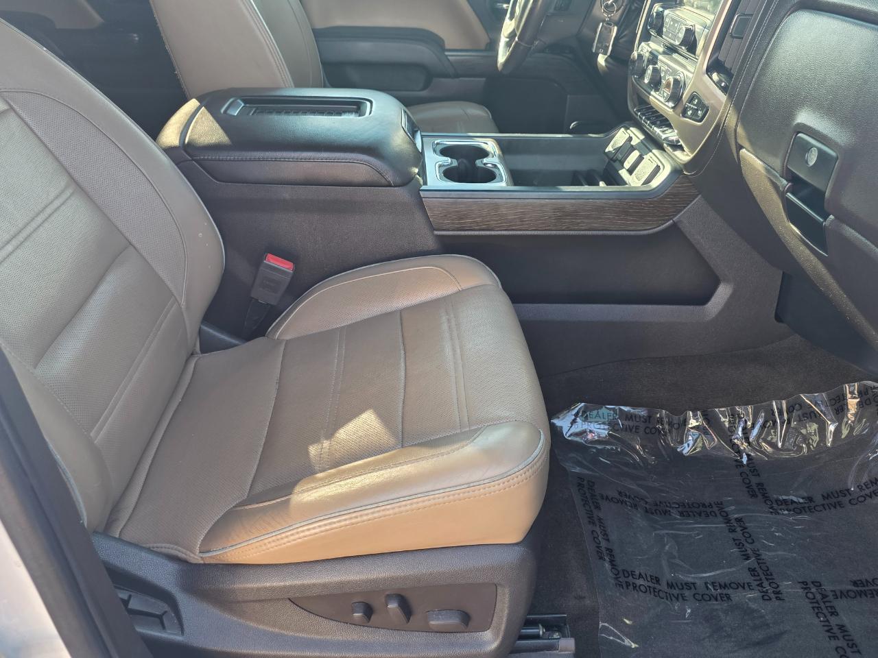 GMC Sierra 1500 4WD Crew Cab 153.0" Denali 2017