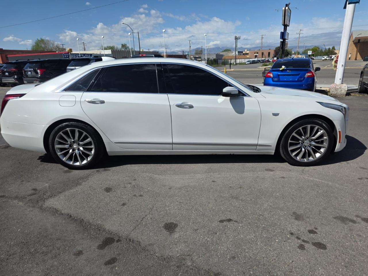 Cadillac CT6 4dr Sdn 3.6L Luxury AWD 2017