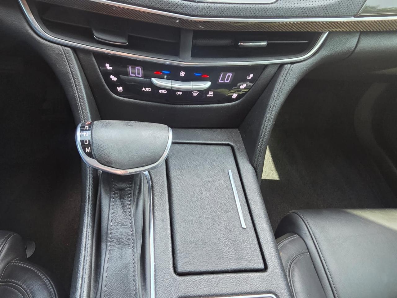 Cadillac CT6 4dr Sdn 3.6L Luxury AWD 2017