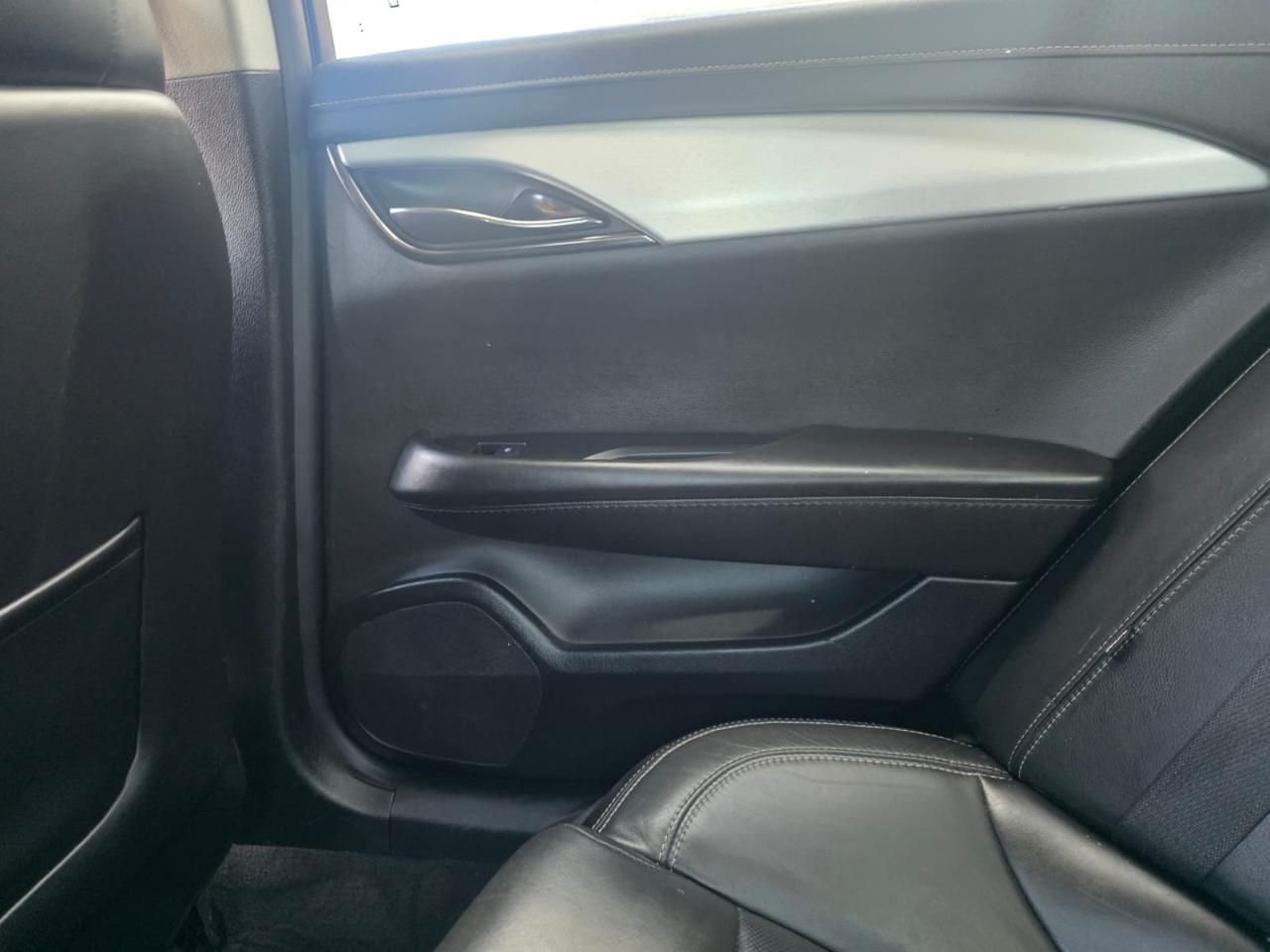 Cadillac ATS 4dr Sdn 2.0L Premium AWD 2013