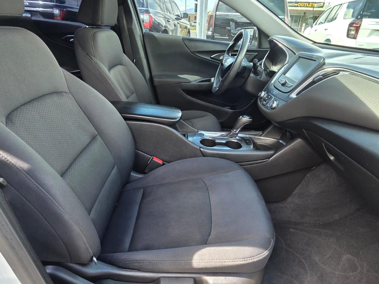 Chevrolet Malibu 4dr Sdn LT w/1LT 2016