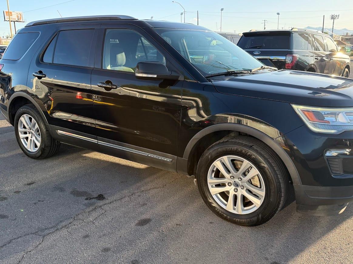 Ford Explorer XLT 4WD 2018
