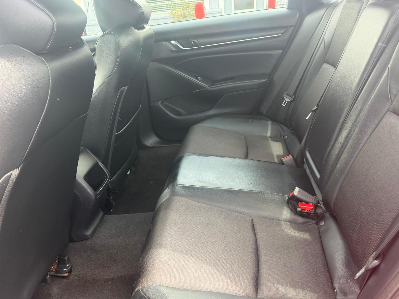 Honda Accord Sedan Sport 1.5T CVT 2018