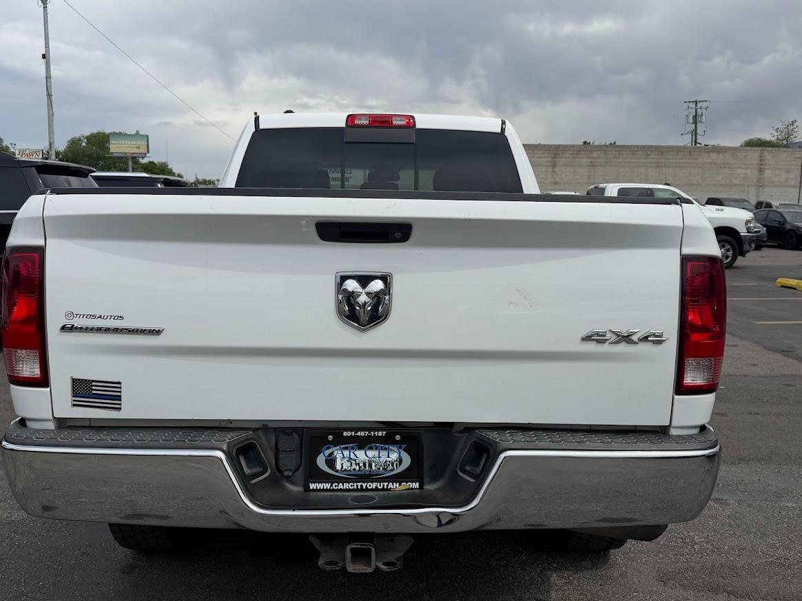 RAM 1500 4WD Crew Cab 149" Outdoorsman 2014
