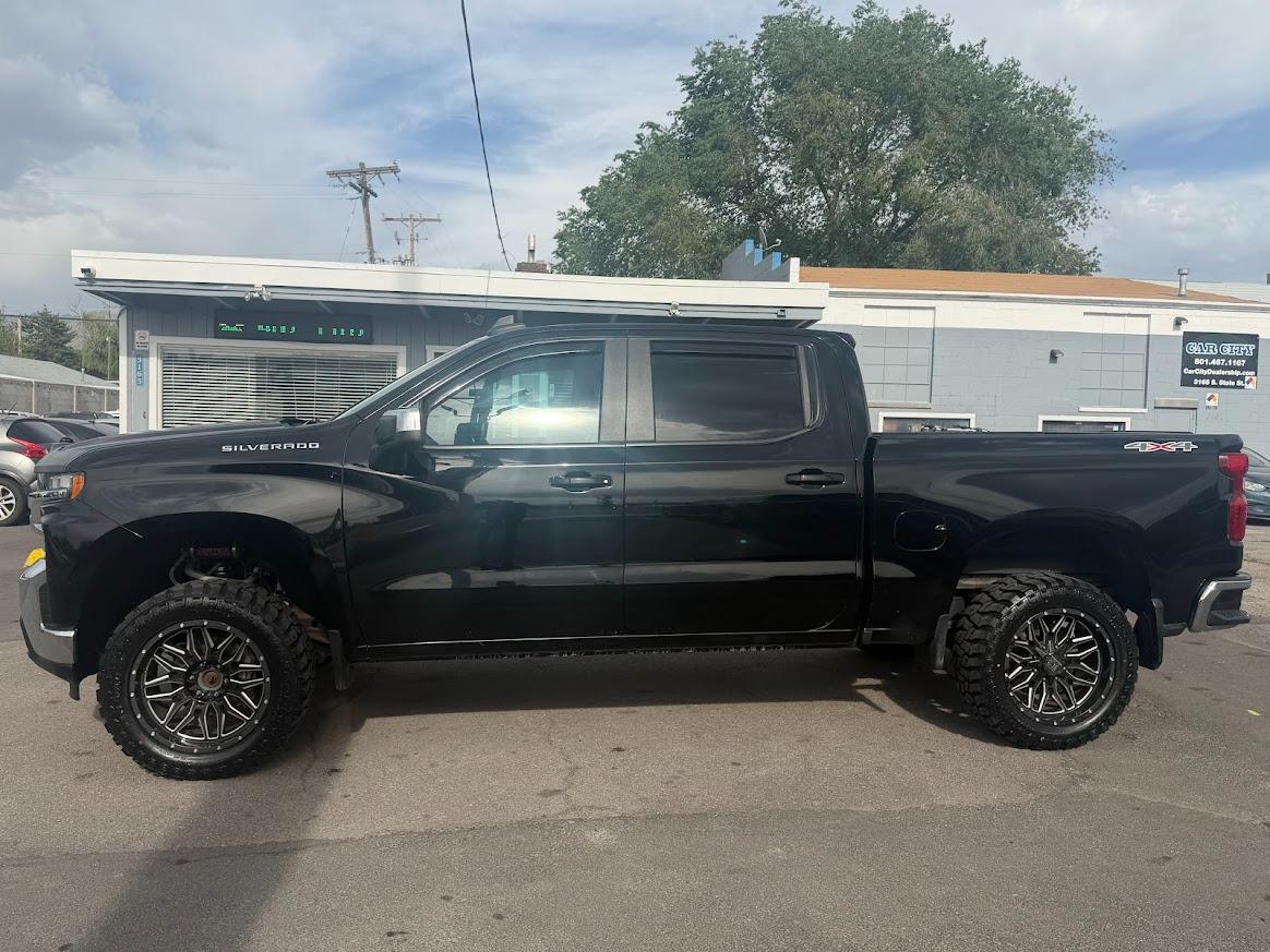 Chevrolet Silverado 1500 4WD Crew Cab 147" LT 2020