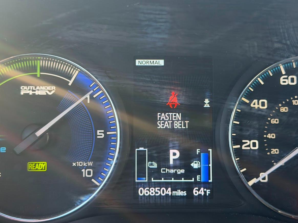 Mitsubishi Outlander PHEV SEL S-AWC 2022