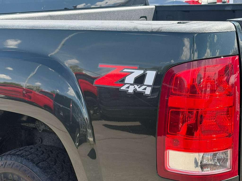 GMC Sierra 1500 4WD Crew Cab 143.5" SLE 2013
