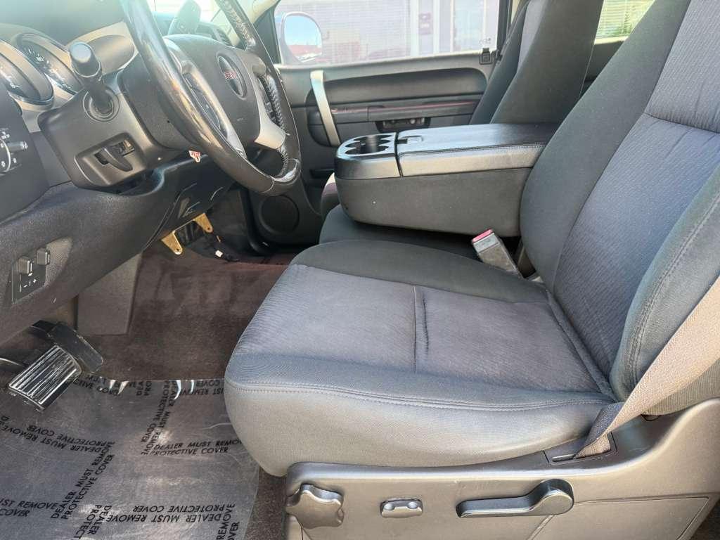 GMC Sierra 1500 4WD Crew Cab 143.5" SLE 2013