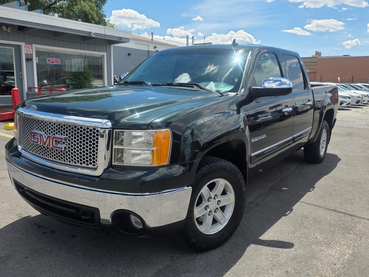 GMC Sierra 1500 4WD Crew Cab 143.5" SLE 2013