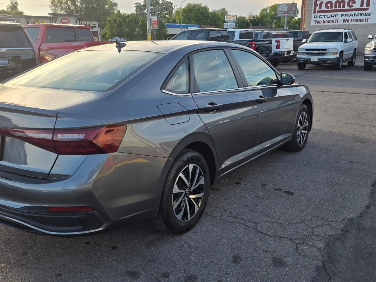 Volkswagen Jetta S Auto 2025