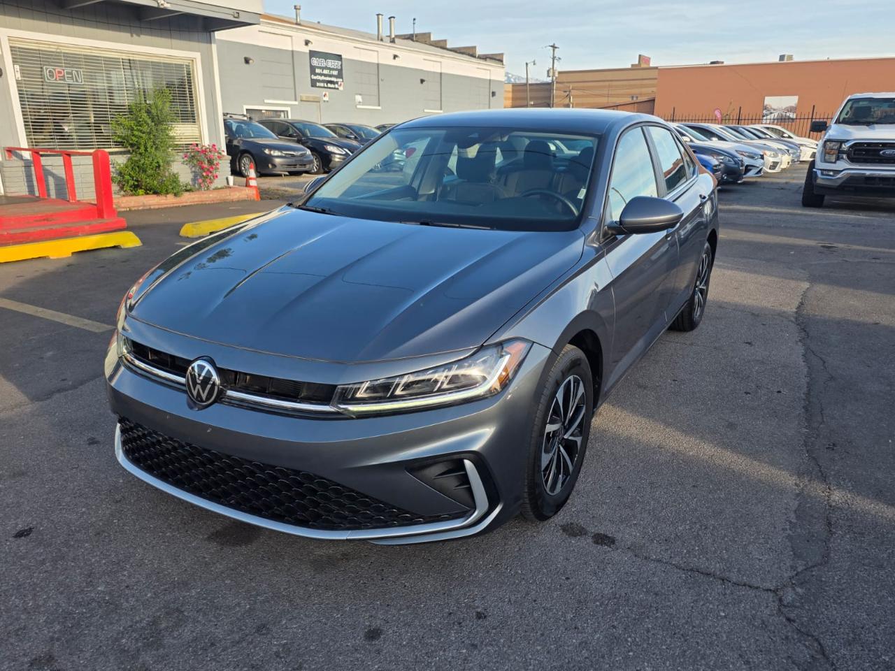 Volkswagen Jetta S Auto 2025
