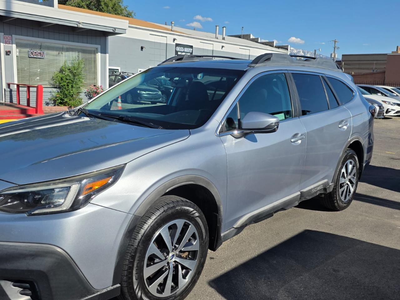 Subaru Outback Premium CVT 2020