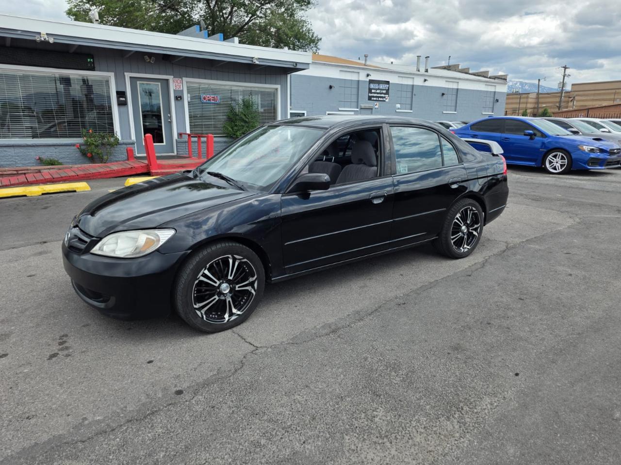 Honda Civic Sdn LX AT 2005